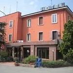 Emilia Hotel